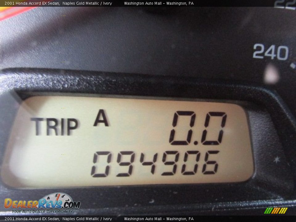 2001 Honda Accord EX Sedan Naples Gold Metallic / Ivory Photo #20