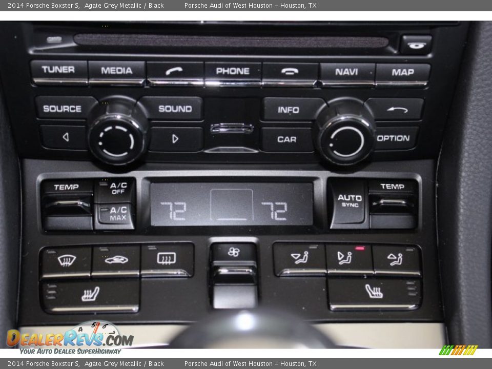 Controls of 2014 Porsche Boxster S Photo #19