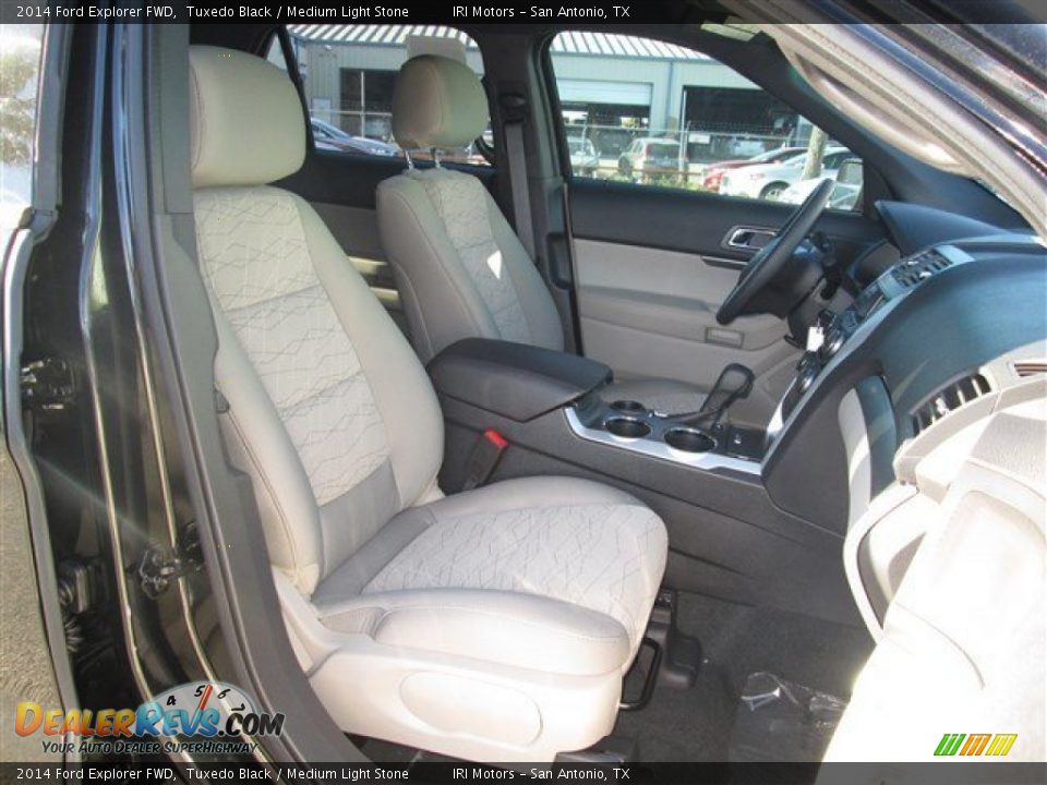 2014 Ford Explorer FWD Tuxedo Black / Medium Light Stone Photo #8
