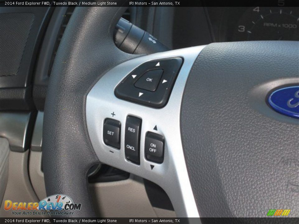 2014 Ford Explorer FWD Tuxedo Black / Medium Light Stone Photo #15