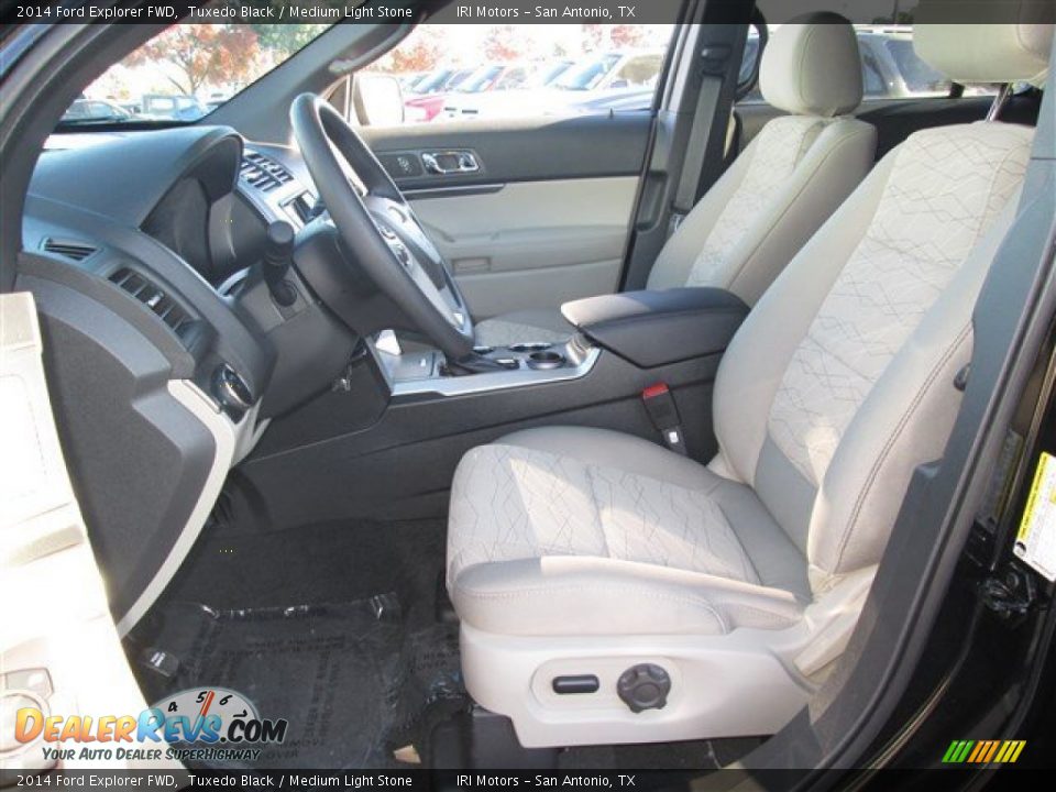 2014 Ford Explorer FWD Tuxedo Black / Medium Light Stone Photo #20