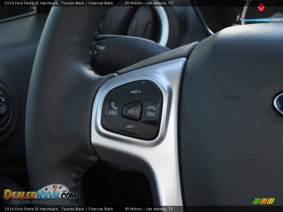 2014 Ford Fiesta SE Hatchback Tuxedo Black / Charcoal Black Photo #15