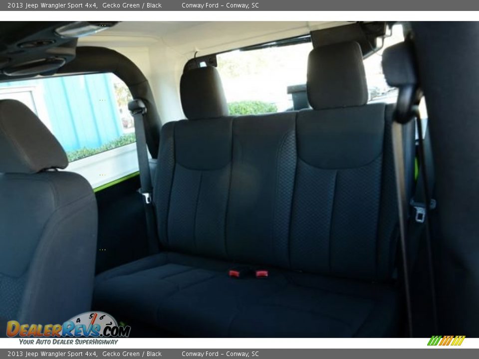2013 Jeep Wrangler Sport 4x4 Gecko Green / Black Photo #11
