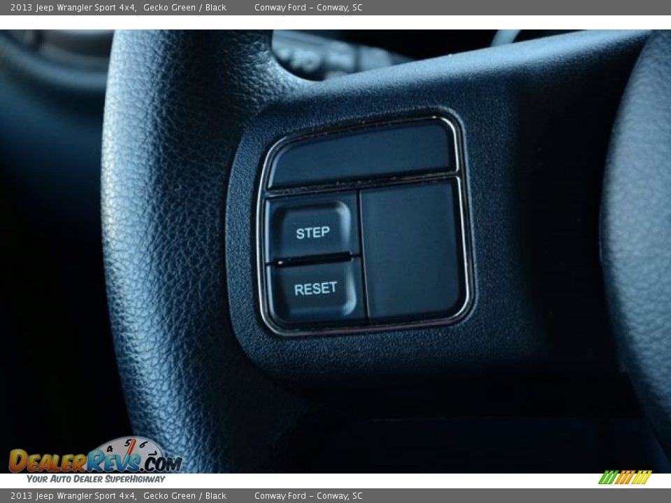 2013 Jeep Wrangler Sport 4x4 Gecko Green / Black Photo #15