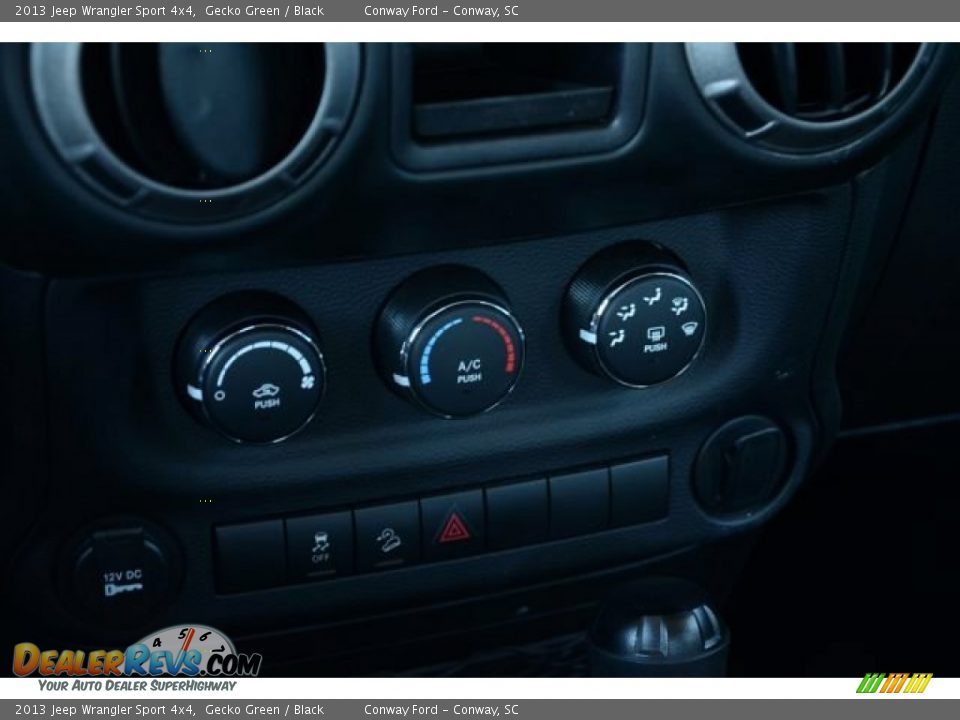 2013 Jeep Wrangler Sport 4x4 Gecko Green / Black Photo #19