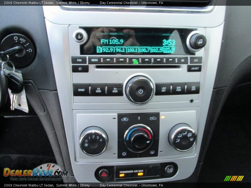 2009 Chevrolet Malibu LT Sedan Summit White / Ebony Photo #15