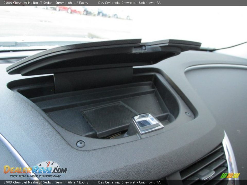 2009 Chevrolet Malibu LT Sedan Summit White / Ebony Photo #18