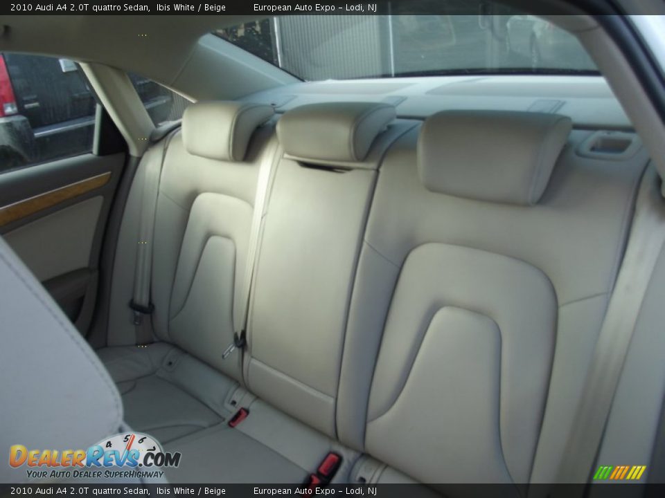 2010 Audi A4 2.0T quattro Sedan Ibis White / Beige Photo #11