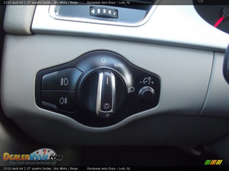 2010 Audi A4 2.0T quattro Sedan Ibis White / Beige Photo #20
