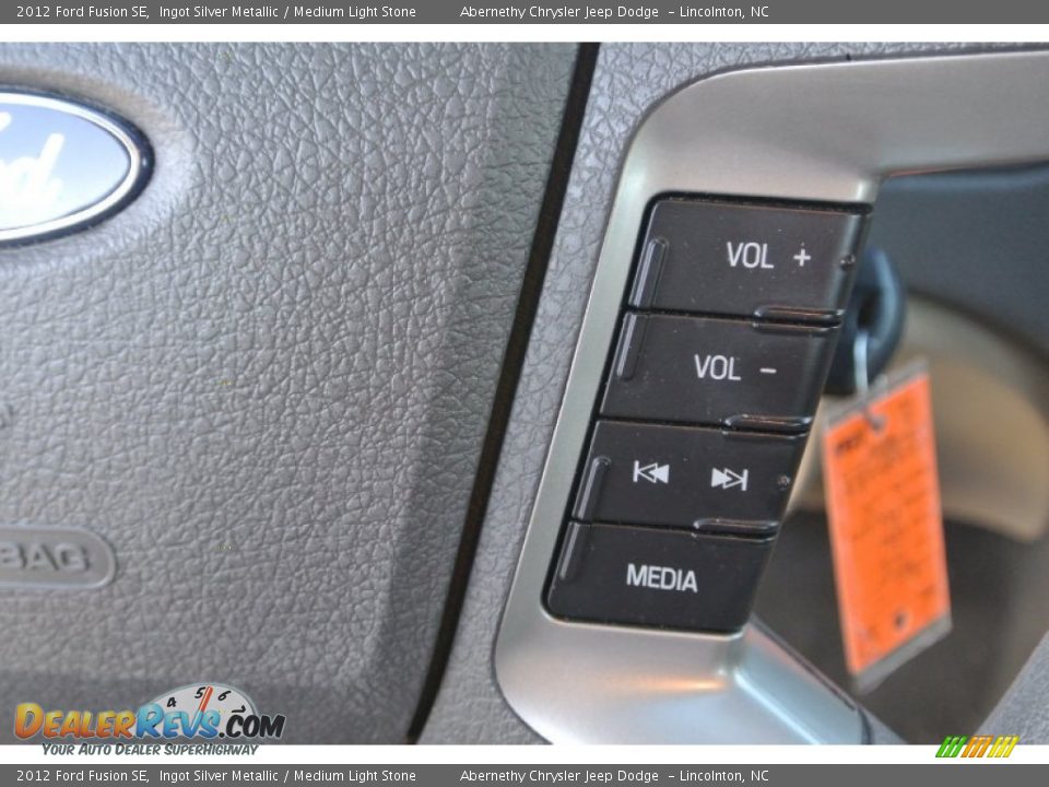 2012 Ford Fusion SE Ingot Silver Metallic / Medium Light Stone Photo #17