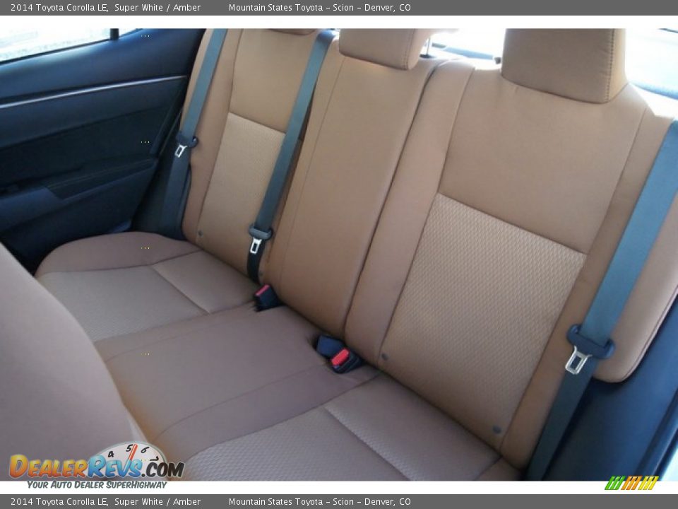 2014 Toyota Corolla LE Super White / Amber Photo #7