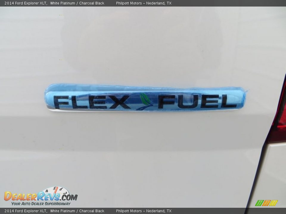 2014 Ford Explorer XLT White Platinum / Charcoal Black Photo #15