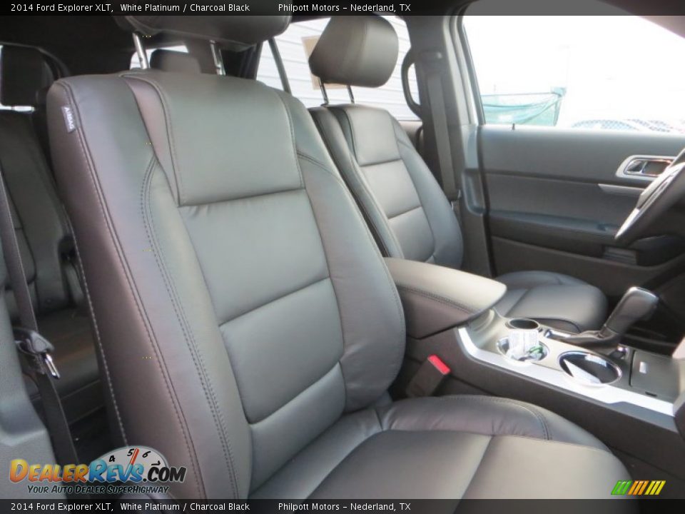 2014 Ford Explorer XLT White Platinum / Charcoal Black Photo #20