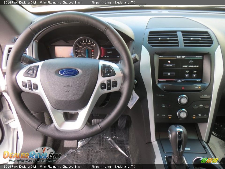 2014 Ford Explorer XLT White Platinum / Charcoal Black Photo #32