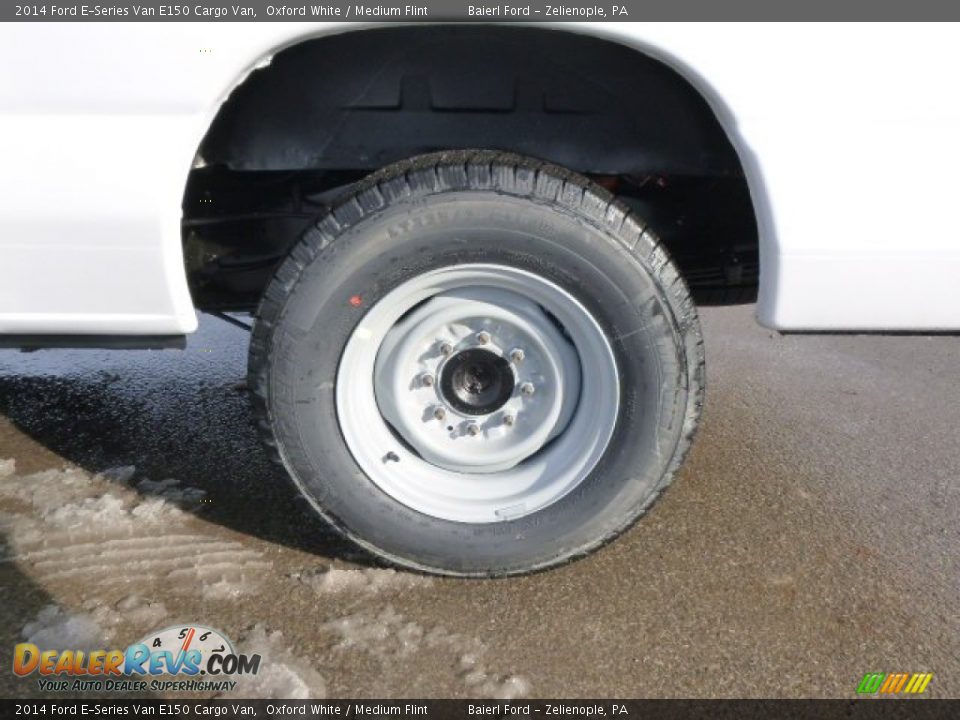 2014 Ford E-Series Van E150 Cargo Van Oxford White / Medium Flint Photo #9