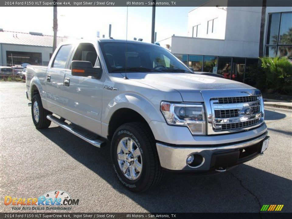 Front 3/4 View of 2014 Ford F150 XLT SuperCrew 4x4 Photo #7