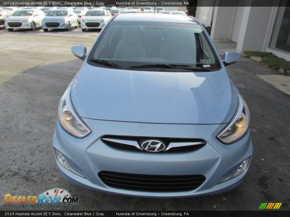2014 Hyundai Accent SE 5 Door Clearwater Blue / Gray Photo #3