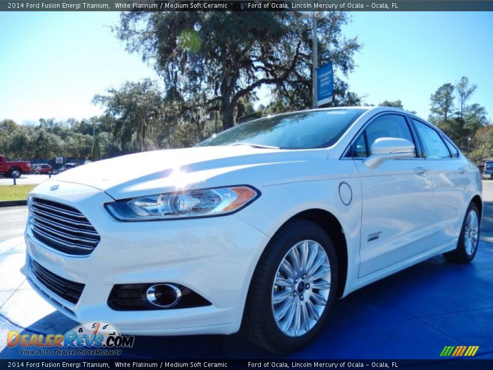 Front 3/4 View of 2014 Ford Fusion Energi Titanium Photo #1