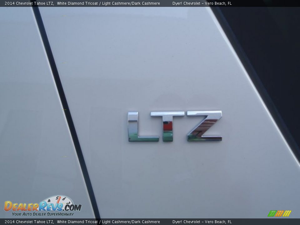 2014 Chevrolet Tahoe LTZ White Diamond Tricoat / Light Cashmere/Dark Cashmere Photo #4