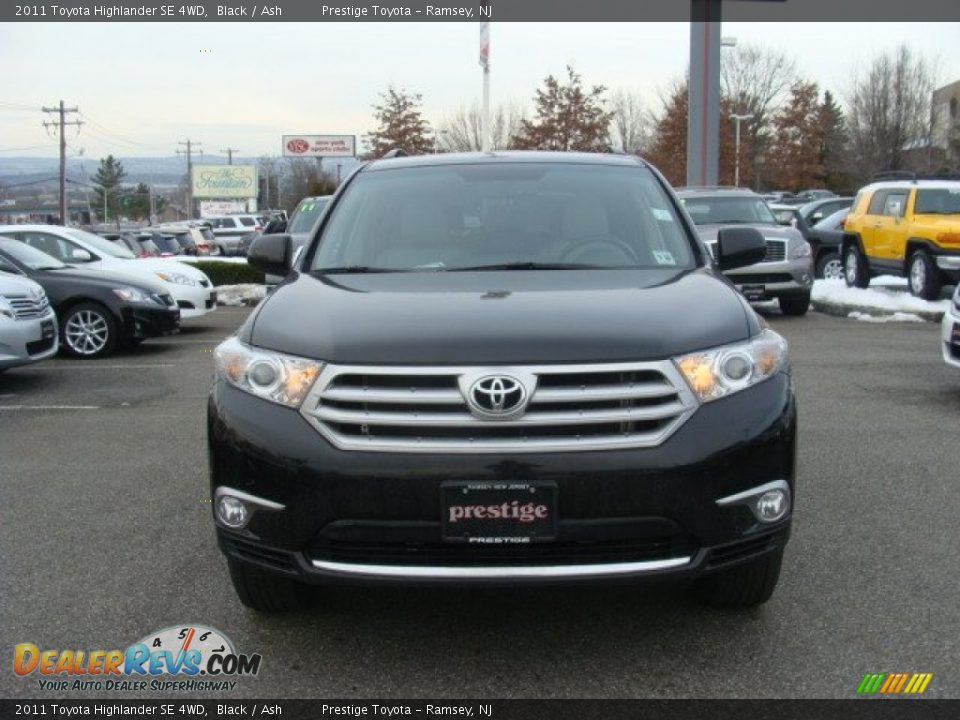 2011 Toyota Highlander SE 4WD Black / Ash Photo #2