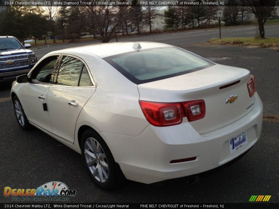 2014 Chevrolet Malibu LTZ White Diamond Tricoat / Cocoa/Light Neutral Photo #4