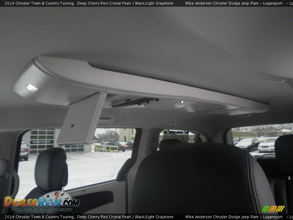 2014 Chrysler Town & Country Touring Deep Cherry Red Crystal Pearl / Black/Light Graystone Photo #7