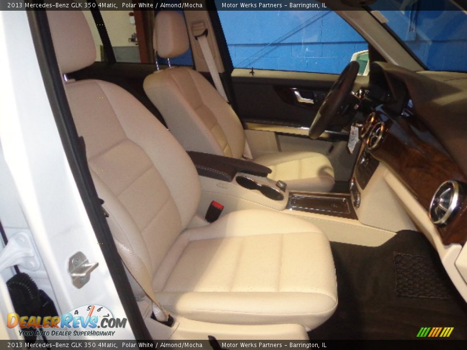 2013 Mercedes-Benz GLK 350 4Matic Polar White / Almond/Mocha Photo #32