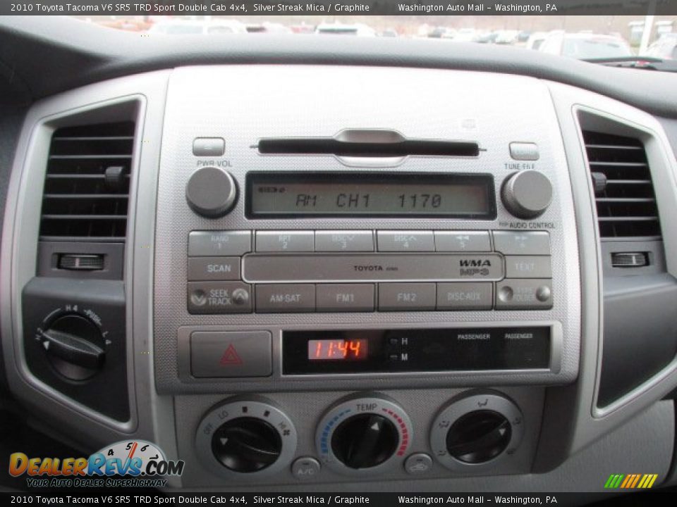 2010 Toyota Tacoma V6 SR5 TRD Sport Double Cab 4x4 Silver Streak Mica / Graphite Photo #15