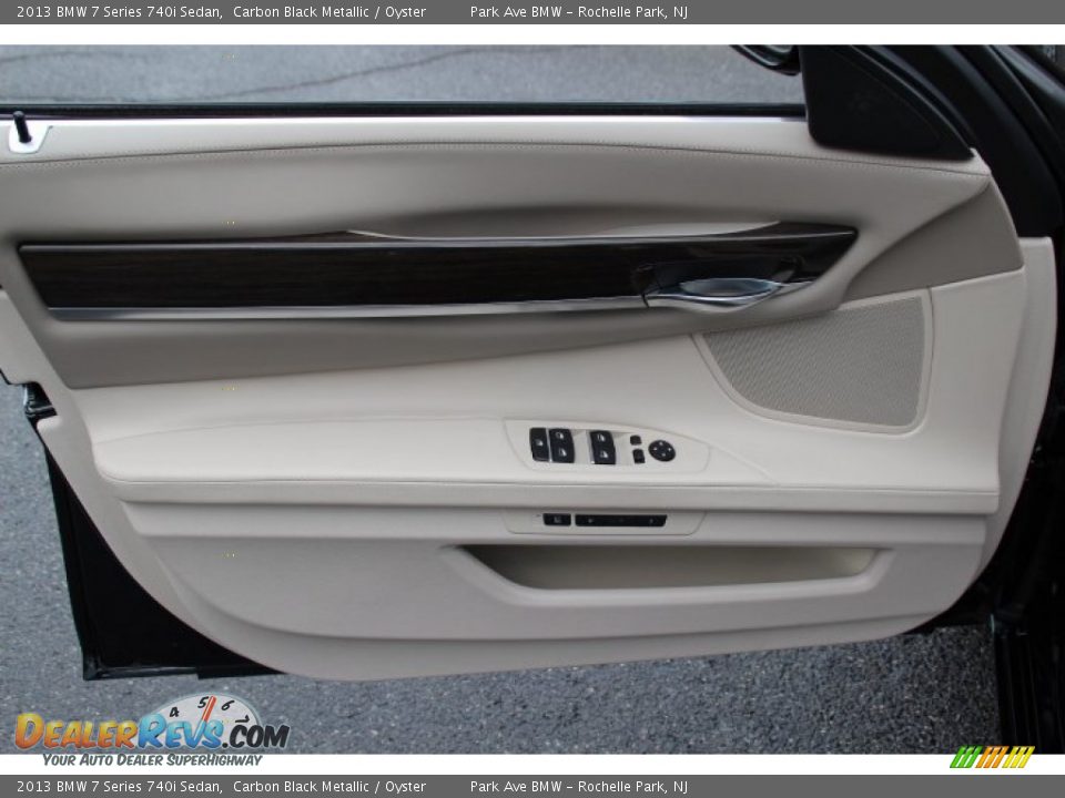 2013 BMW 7 Series 740i Sedan Carbon Black Metallic / Oyster Photo #8