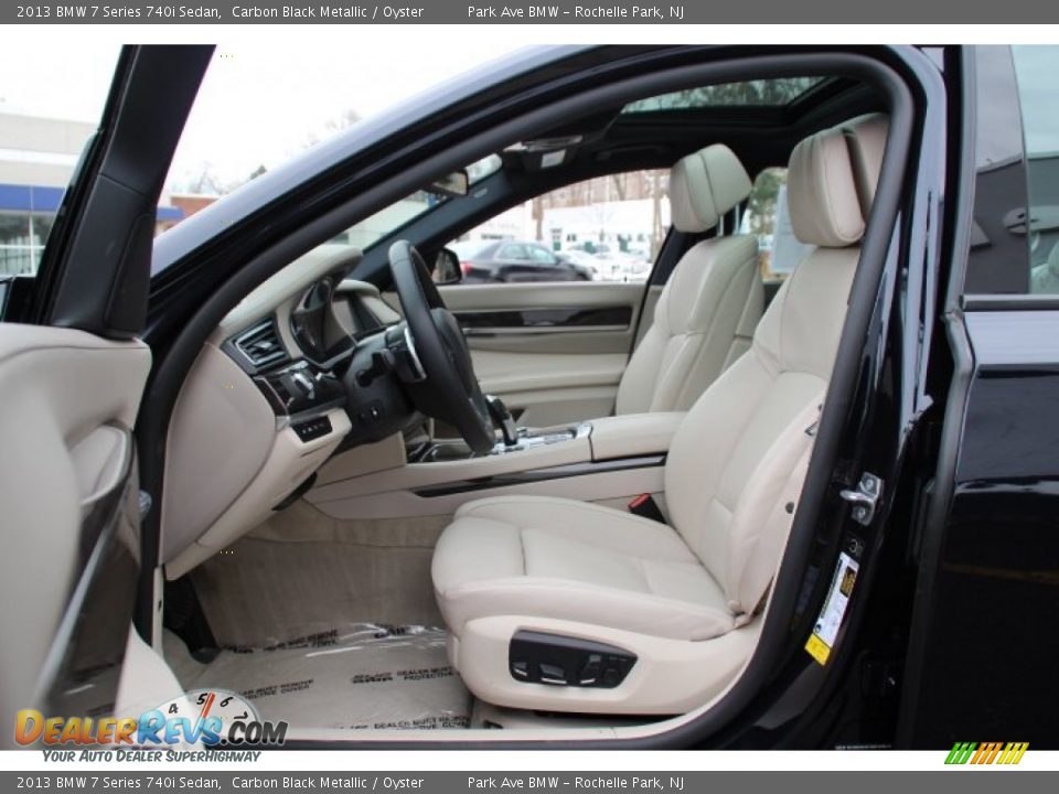 Front Seat of 2013 BMW 7 Series 740i Sedan Photo #10