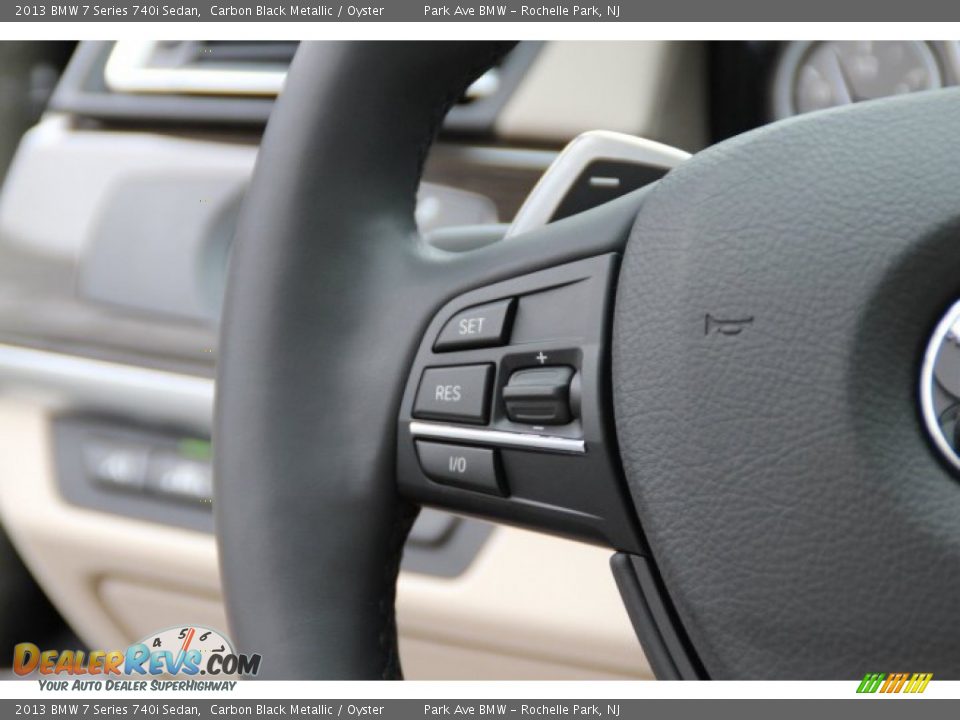 2013 BMW 7 Series 740i Sedan Carbon Black Metallic / Oyster Photo #16