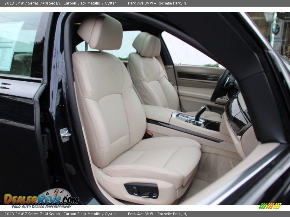 2013 BMW 7 Series 740i Sedan Carbon Black Metallic / Oyster Photo #27