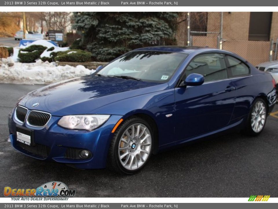 Front 3/4 View of 2013 BMW 3 Series 328i Coupe Photo #6