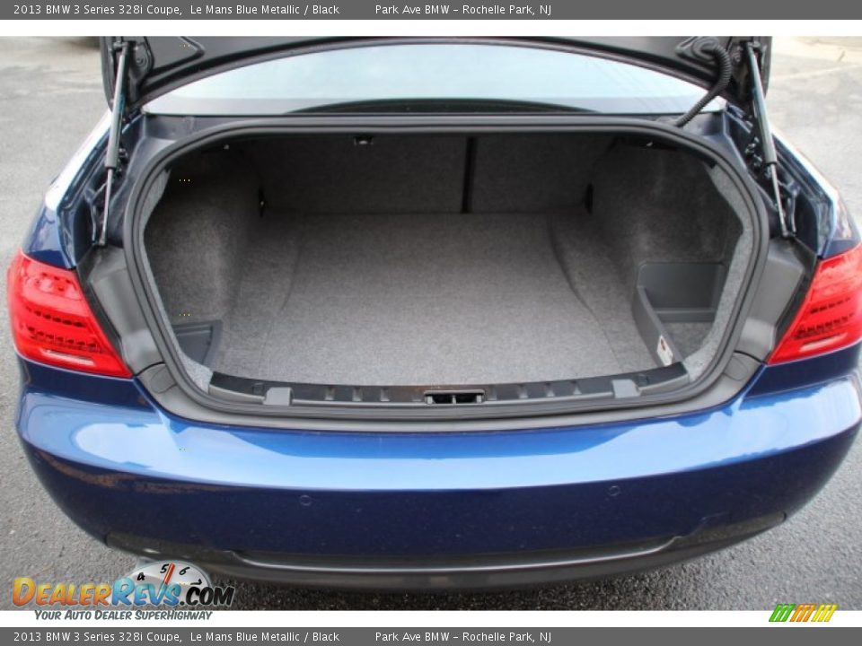 2013 BMW 3 Series 328i Coupe Trunk Photo #20