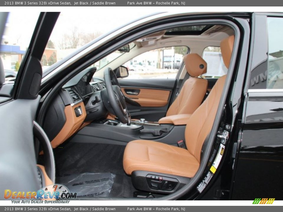 Front Seat of 2013 BMW 3 Series 328i xDrive Sedan Photo #10