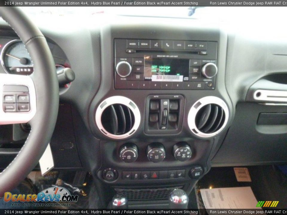2014 Jeep Wrangler Unlimited Polar Edition 4x4 Hydro Blue Pearl / Polar Edition Black w/Pearl Accent Stitching Photo #16