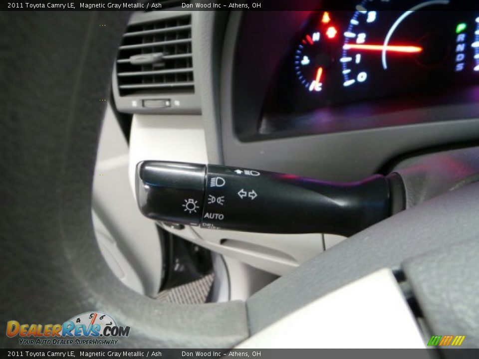 2011 Toyota Camry LE Magnetic Gray Metallic / Ash Photo #19