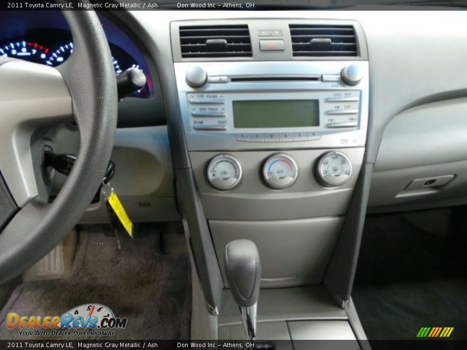 2011 Toyota Camry LE Magnetic Gray Metallic / Ash Photo #25