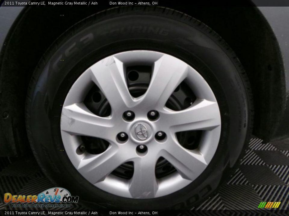 2011 Toyota Camry LE Magnetic Gray Metallic / Ash Photo #27