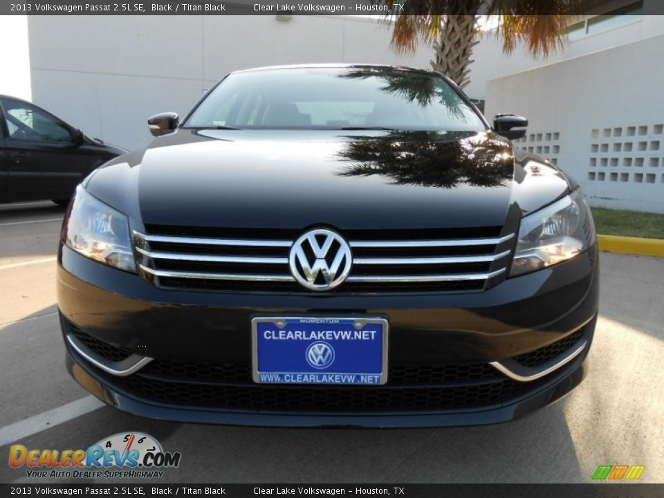 2013 Volkswagen Passat 2.5L SE Black / Titan Black Photo #2