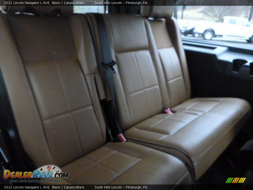 2012 Lincoln Navigator L 4x4 Black / Canyon/Black Photo #14
