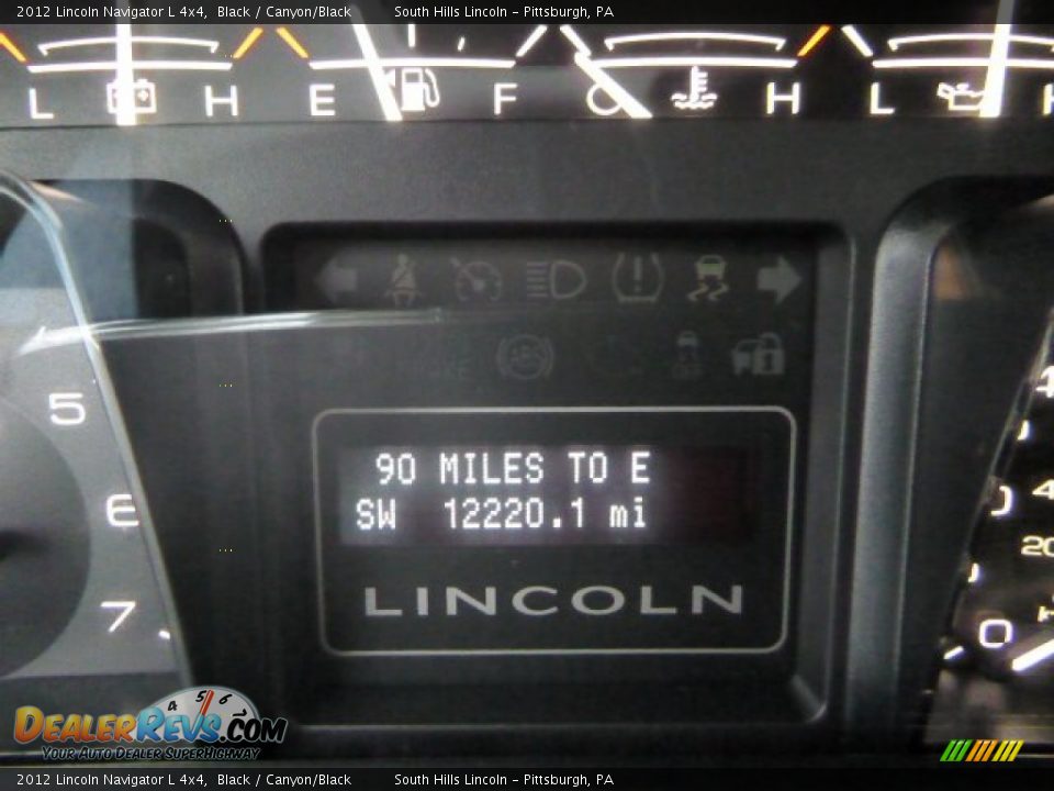 2012 Lincoln Navigator L 4x4 Black / Canyon/Black Photo #24