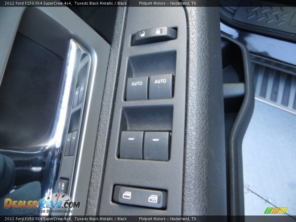 2012 Ford F150 FX4 SuperCrew 4x4 Tuxedo Black Metallic / Black Photo #36