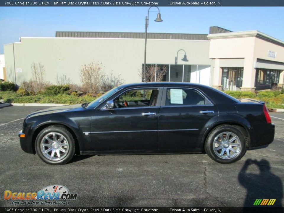 2005 Chrysler 300 C HEMI Brilliant Black Crystal Pearl / Dark Slate Gray/Light Graystone Photo #3
