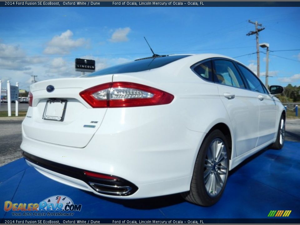 2014 Ford Fusion SE EcoBoost Oxford White / Dune Photo #3