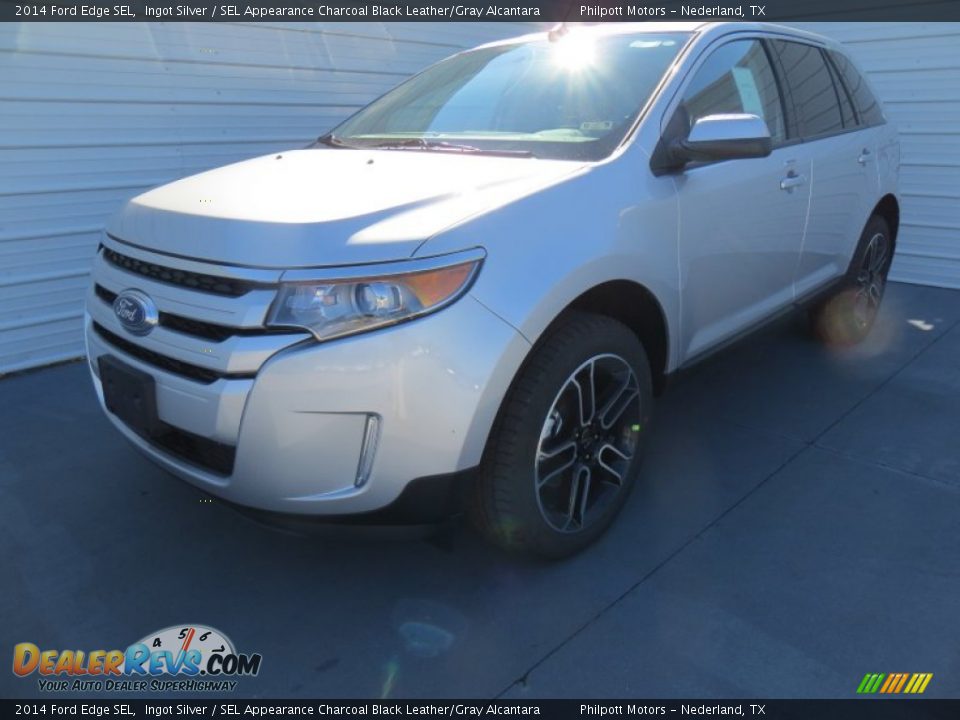Front 3/4 View of 2014 Ford Edge SEL Photo #8