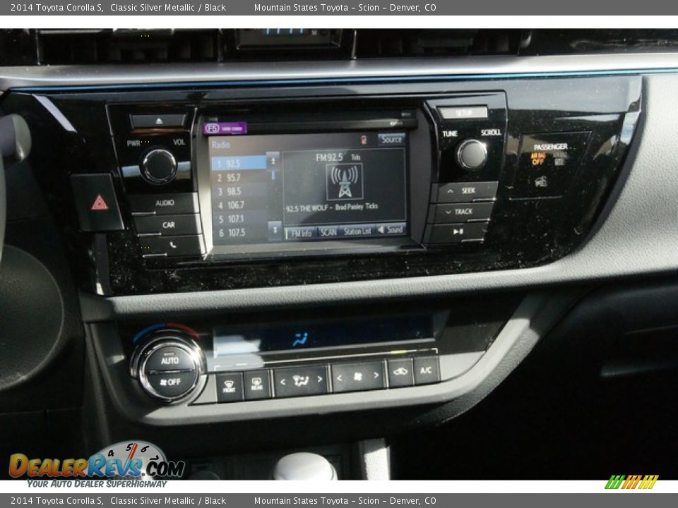 2014 Toyota Corolla S Classic Silver Metallic / Black Photo #6