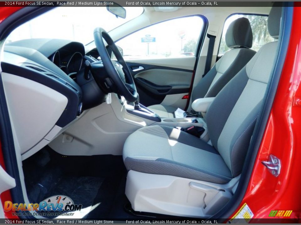 2014 Ford Focus SE Sedan Race Red / Medium Light Stone Photo #6