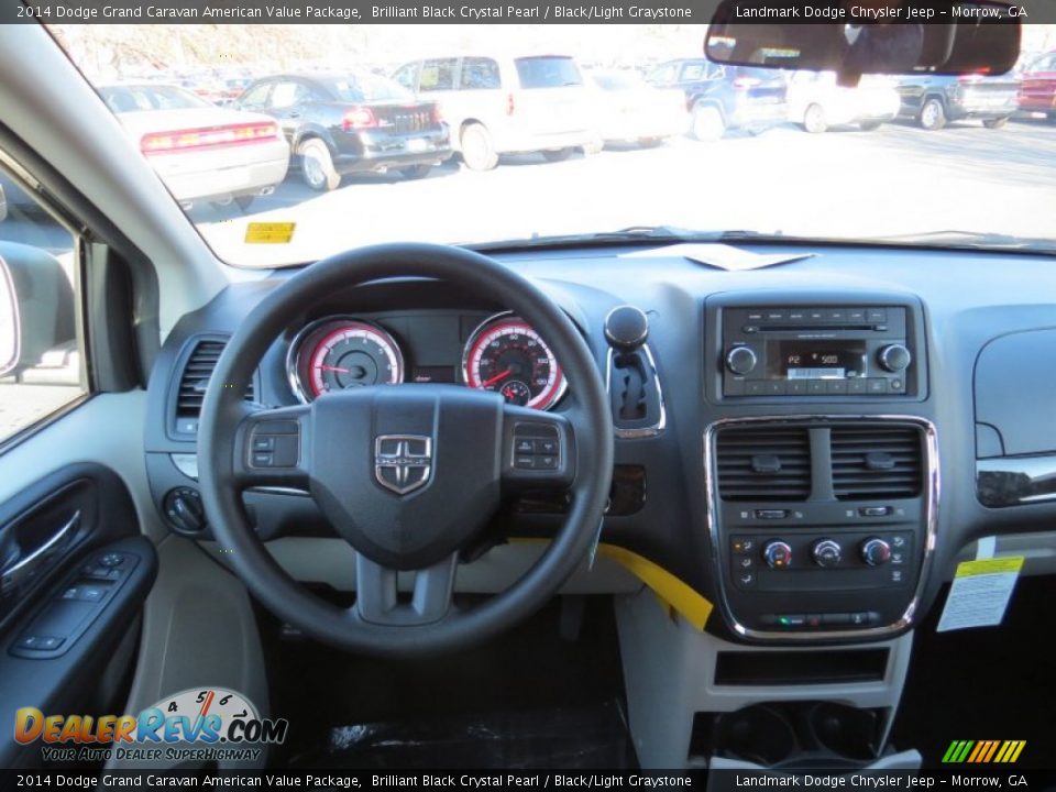 2014 Dodge Grand Caravan American Value Package Brilliant Black Crystal Pearl / Black/Light Graystone Photo #8