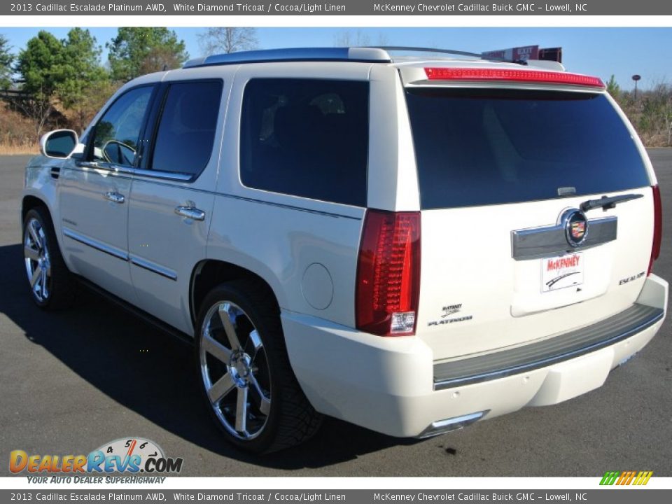 2013 Cadillac Escalade Platinum AWD White Diamond Tricoat / Cocoa/Light Linen Photo #4